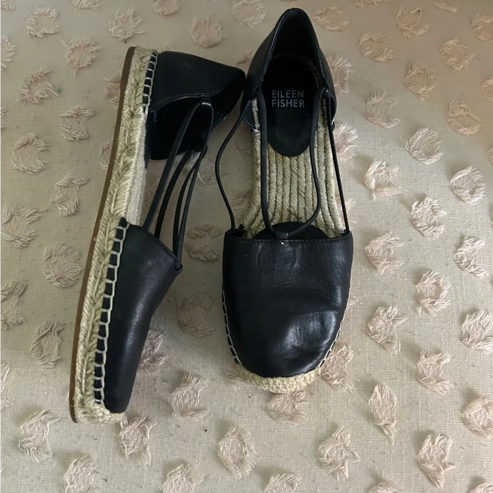 Eileen Fisher Lee Espadrille Flats with Leather Upper Tan Black size 6.5
